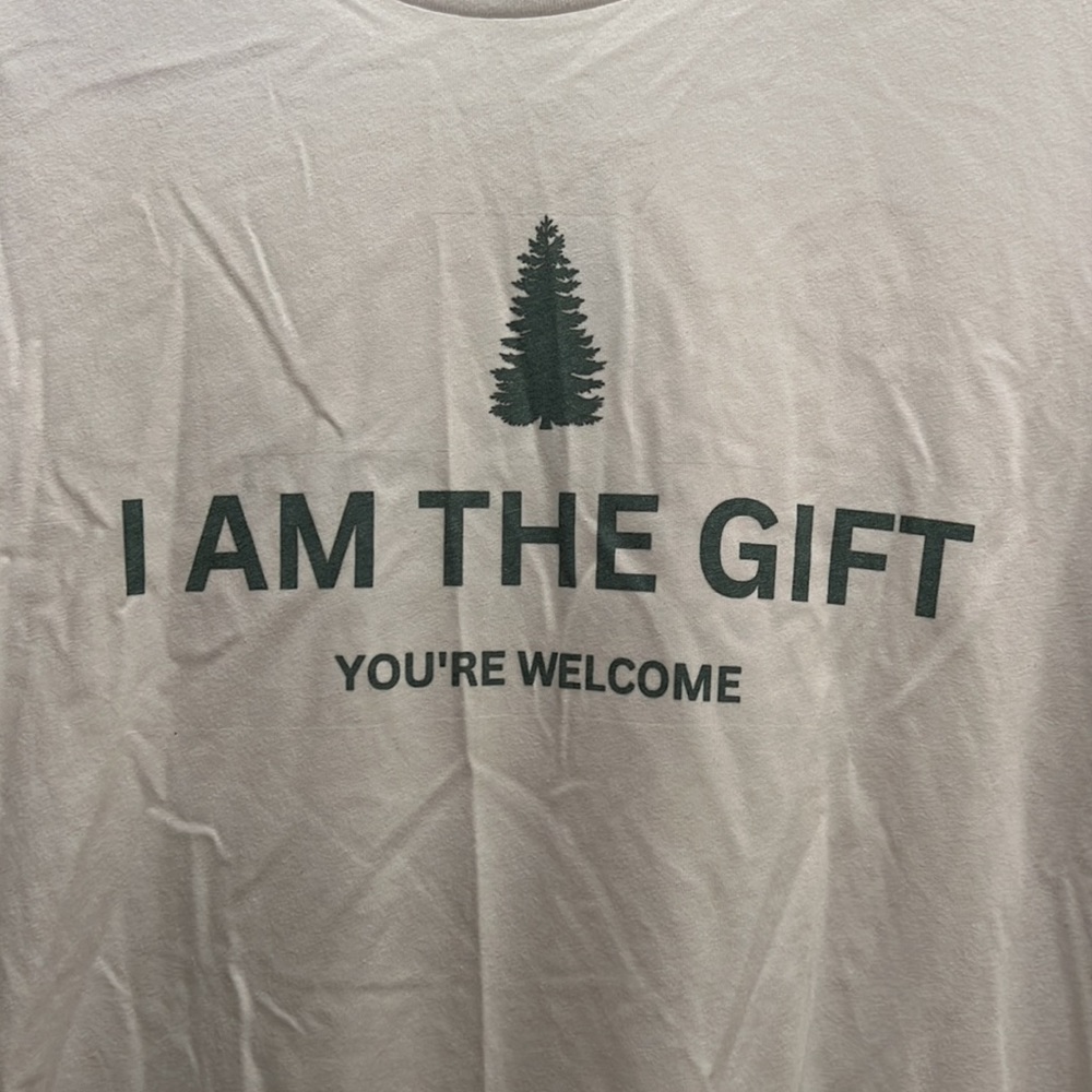 Holiday shirt - I’m the gift